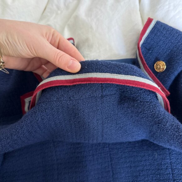 Authentic Vintage Chanel Jacket - Picture 3 of 9